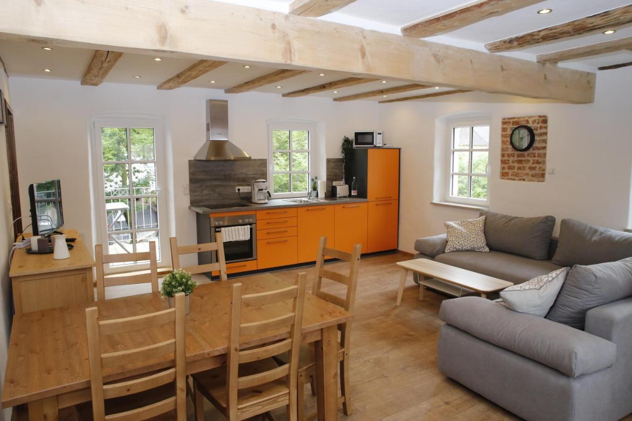 Altes -Haus Apartment Gattendorf ภายนอก รูปภาพ