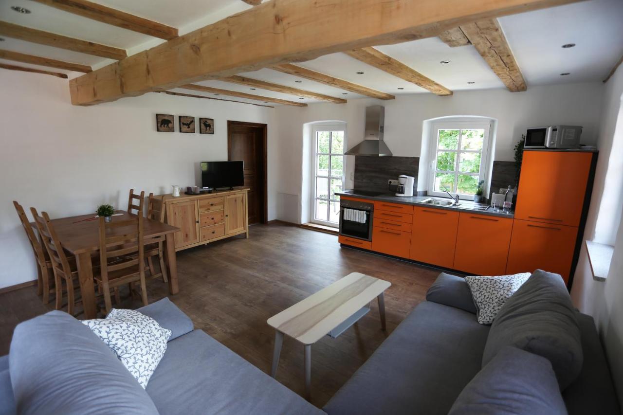 Altes -Haus Apartment Gattendorf ภายนอก รูปภาพ