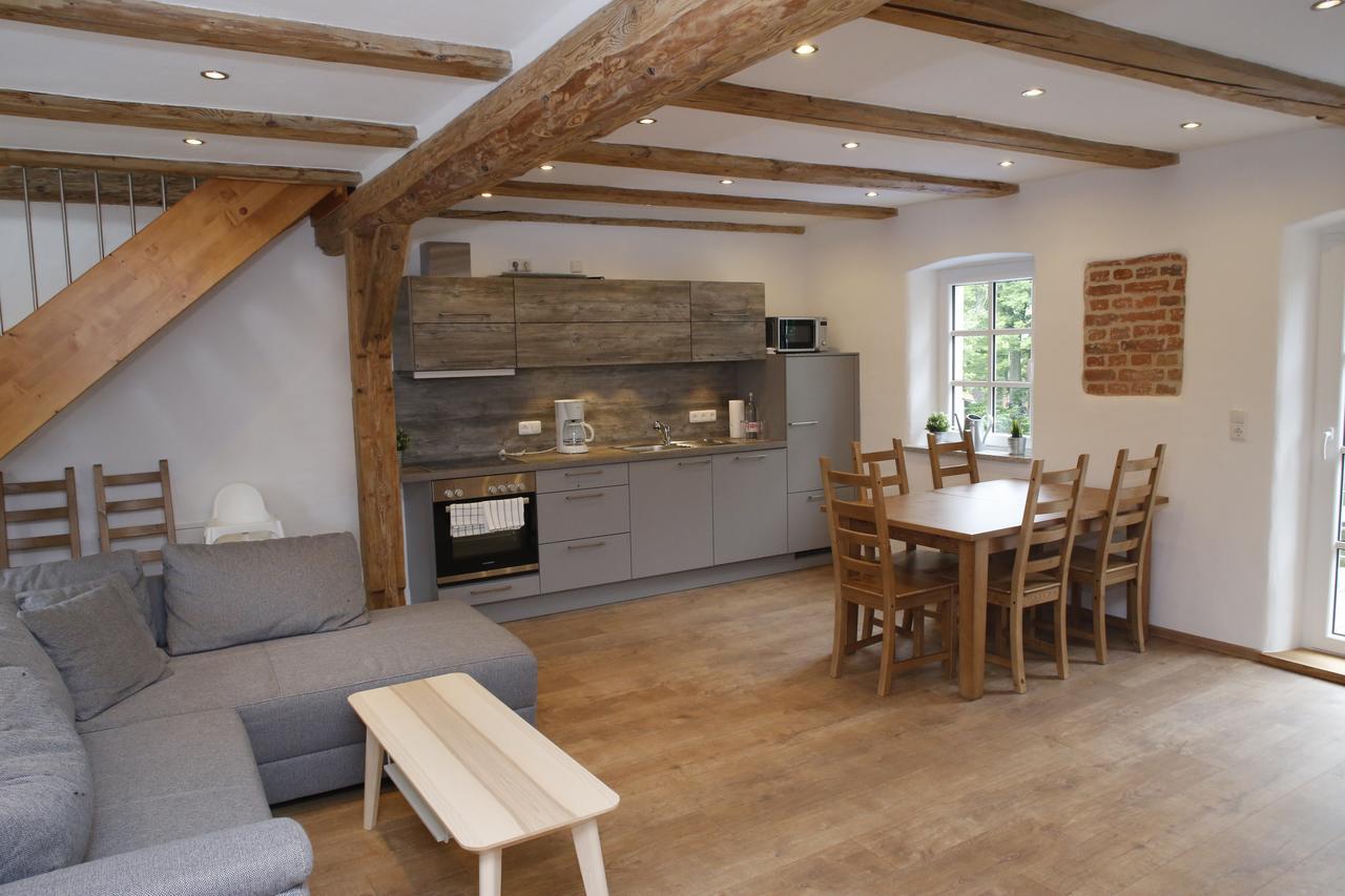 Altes -Haus Apartment Gattendorf ภายนอก รูปภาพ